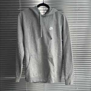 Nike Men's Heather Gray Pullover Hoodie
